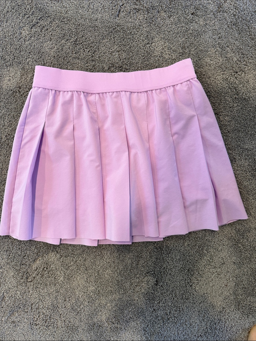 Fabletics Lilac Pleated Mini Skirt/built in shorts/EUC
